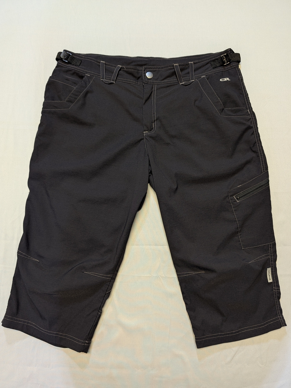 Club Ride Men's Sz Large Black Mountain Bike Shorts Contrast Stitching Stretch